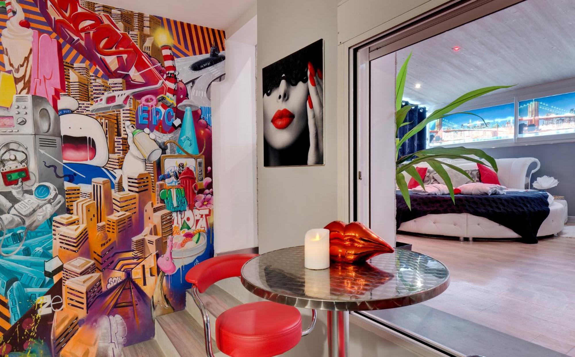 Suite Brooklyn Jacuzzi Vichy Exterior photo